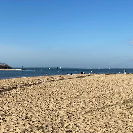 Maison Familiale Proche D'arcachon Pour 6 Pers Hébergement de vacances Gujan-Mestras