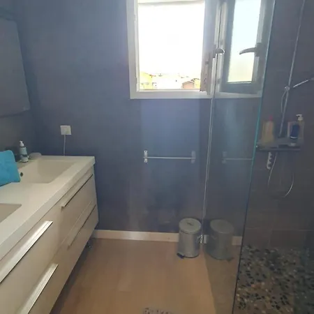 Maison Familiale Proche D'arcachon Pour 6 Pers Hébergement de vacances *